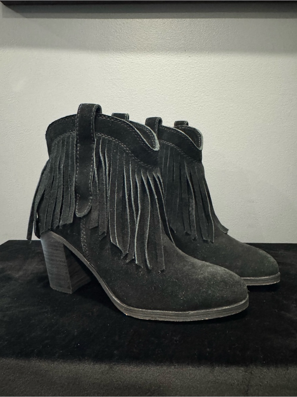 Splendid Suede Fringe Ankle Boots Booties Size 8